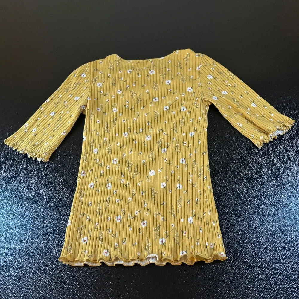 Old Navy Floral Ribbed Top Ruffle‎ Sleeve Girls Shirt Mustard Yellow Extra Large